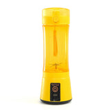 Mini smoothie maker with rechargeable battery