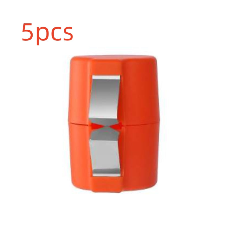 Easy-to-use kitchen egg tool for precise shell cracking