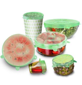 Different sizes of reusable silicone stretch lids for various containers