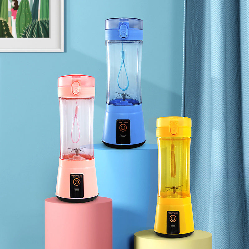 Portable fruit blender for fresh juice anytime